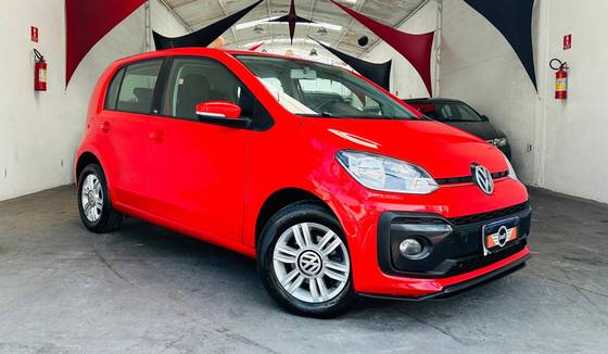 VOLKSWAGEN UP 1.0 TSI MOVE UP 12V FLEX 4P MANUAL VOLKSWAGEN UP 1.0 TSI MOVE UP 12V FLEX 4P MANUAL